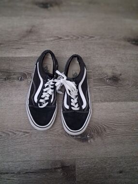 Vans Old Skool Black & White Sneakers